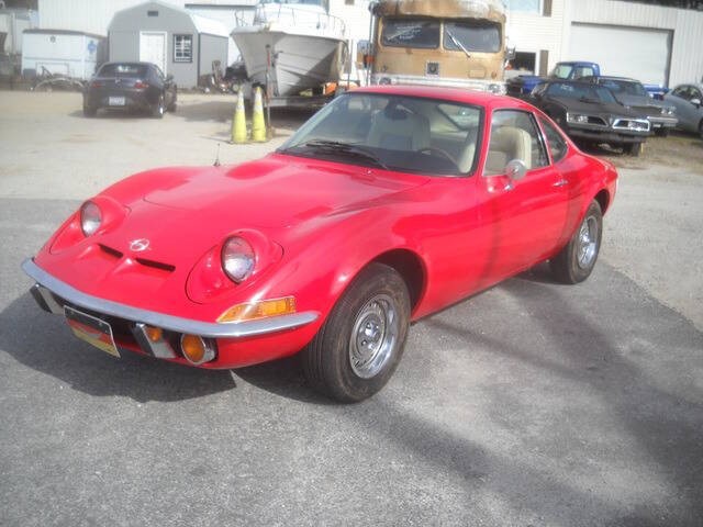 Opel-GT-1972-Coupe-3