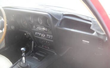 Opel-GT-1972-Coupe-9