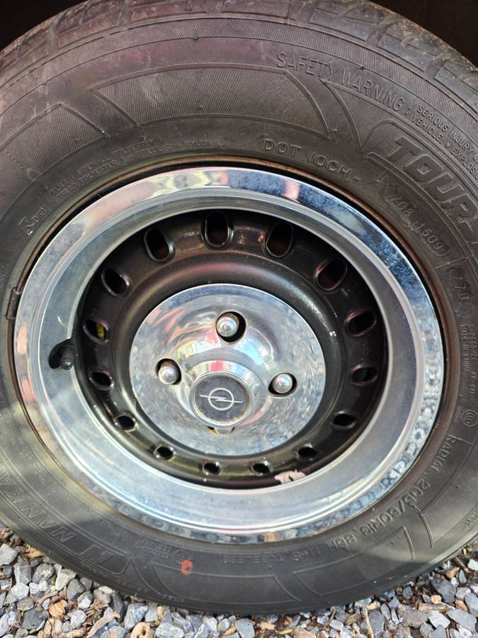 Opel-gt-1972-orange-6