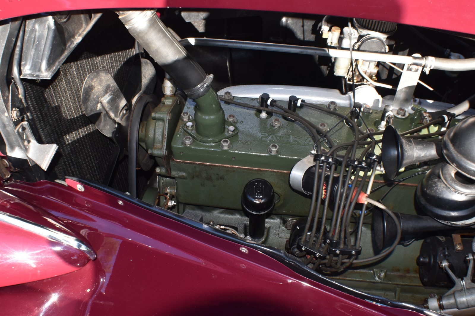 Packard-120-1940-Sedan-14