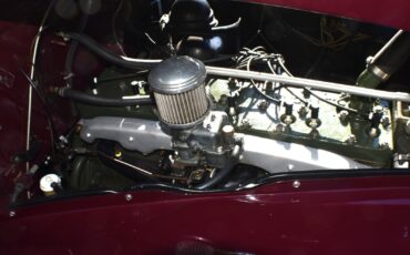 Packard-120-1940-Sedan-15