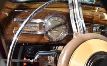 Packard-120-1940-Sedan-19