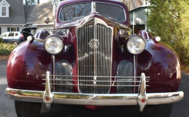 Packard-120-1940-Sedan-2