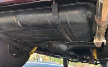 Packard-120-1940-Sedan-33