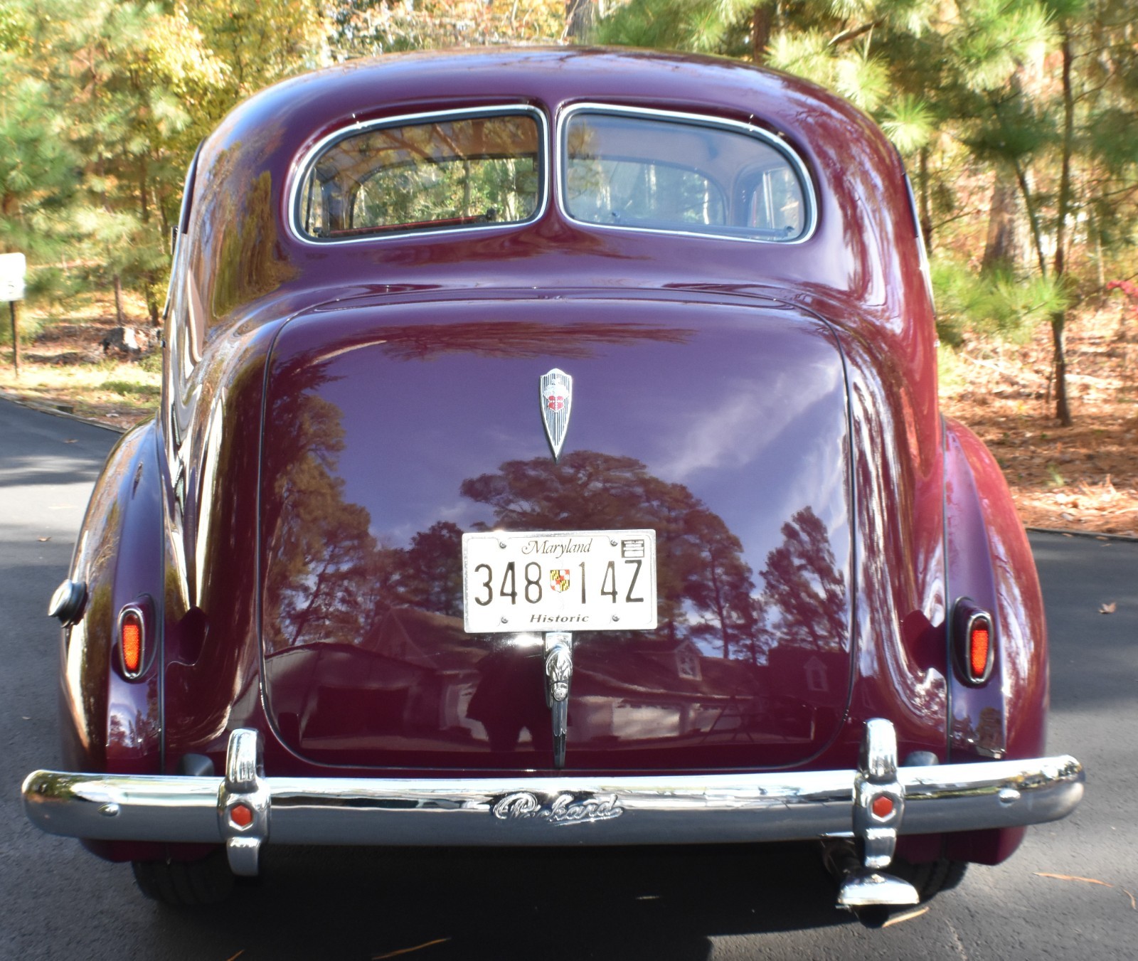 Packard-120-1940-Sedan-8