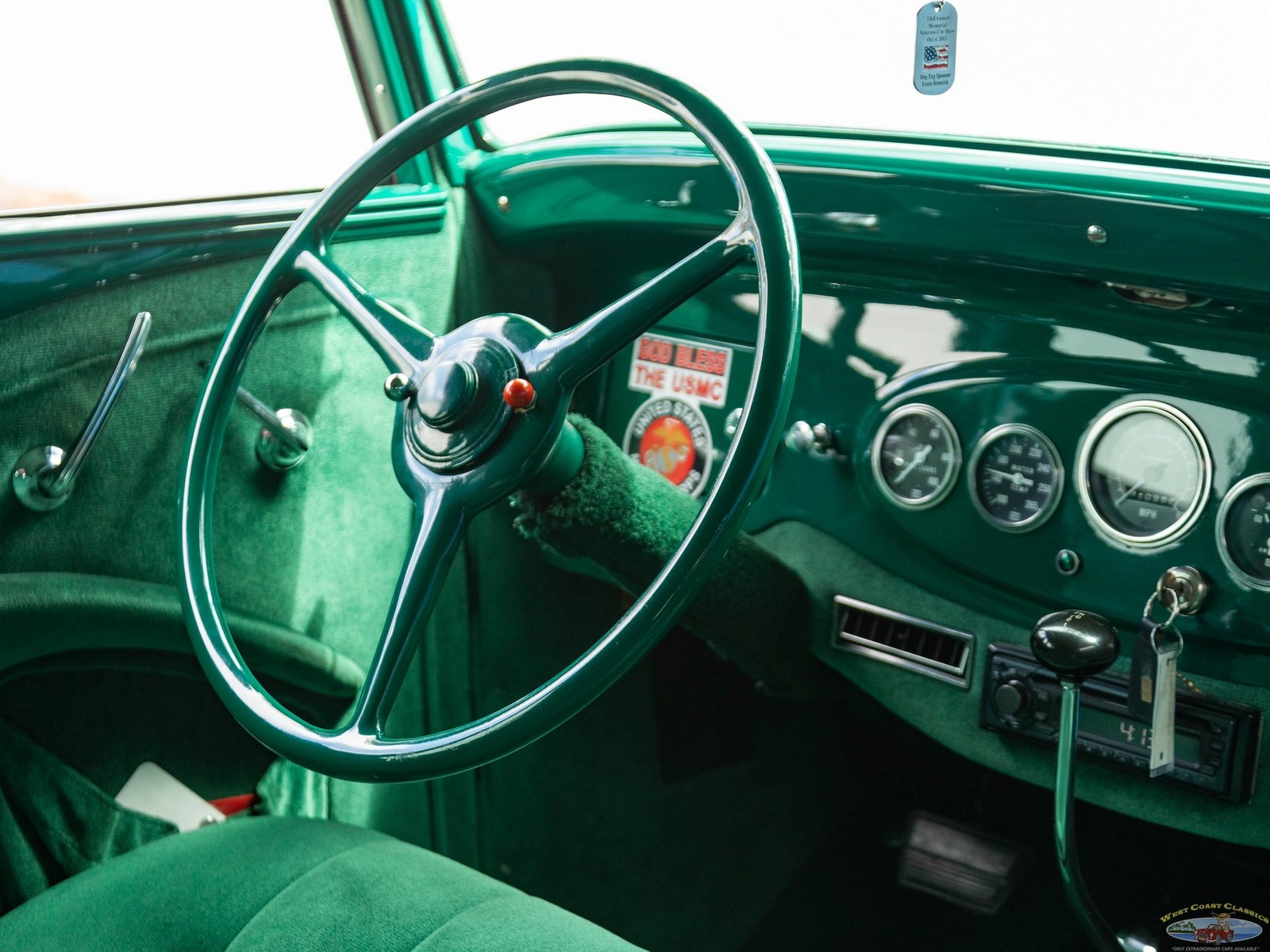 Packard-1932-4-Door-Sedan-36