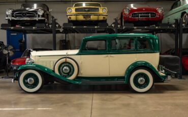 Packard-1932-4-Door-Sedan-6
