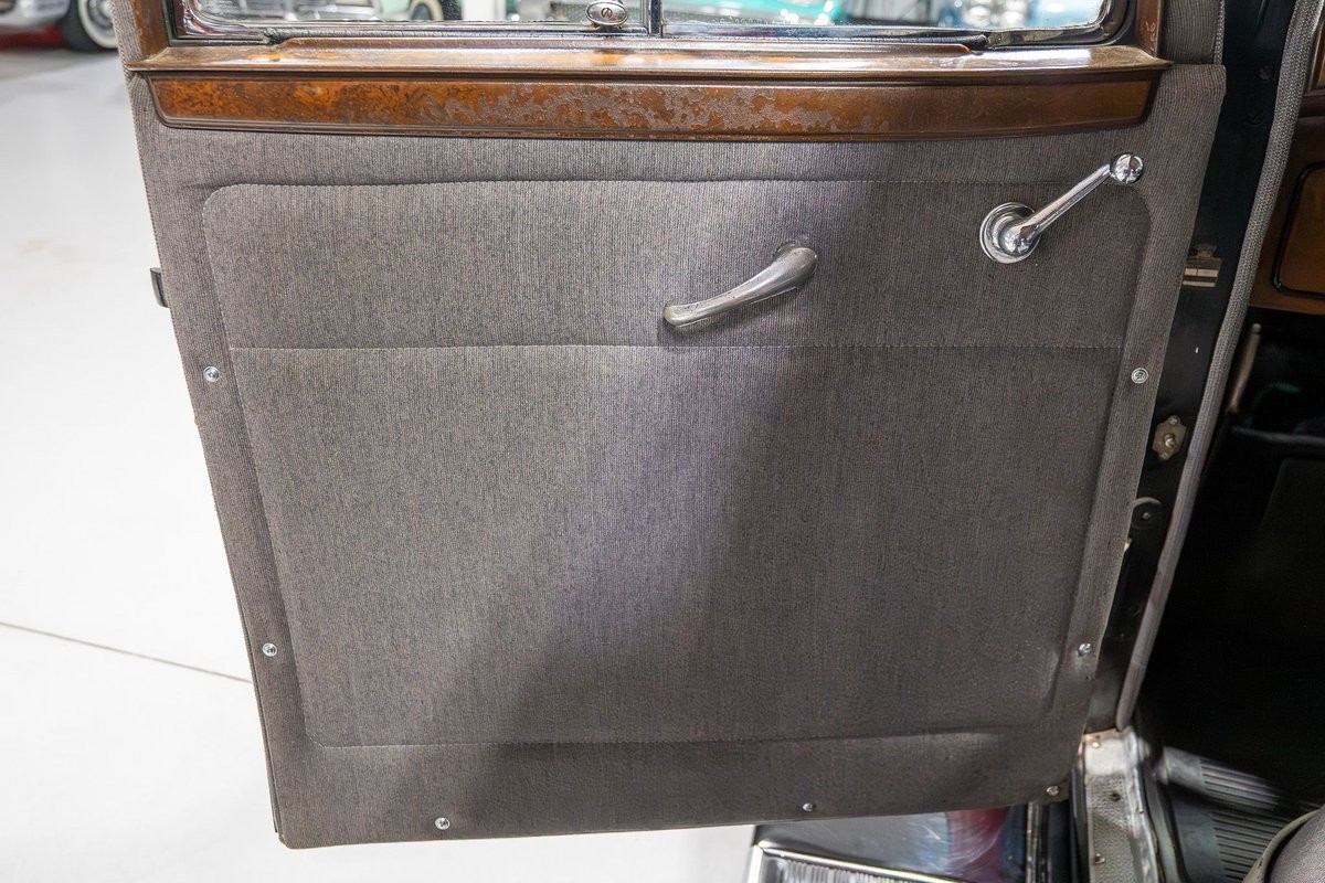 Packard-1933-Coupe-36