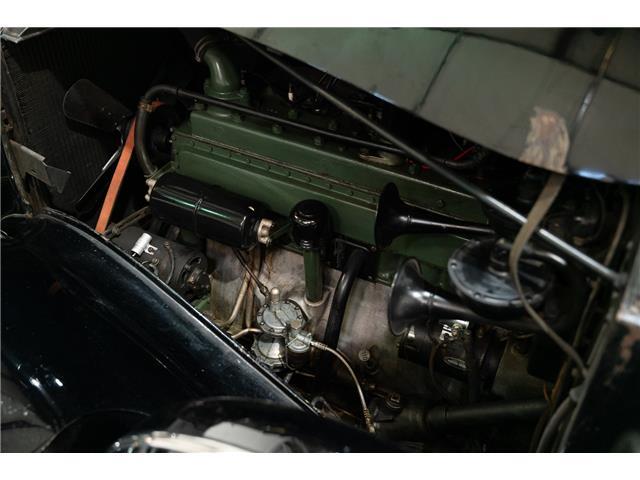 Packard-1937-Sedan-20