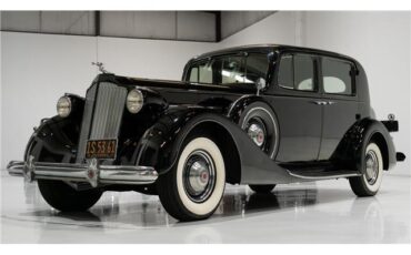 Packard-1937-Sedan-8