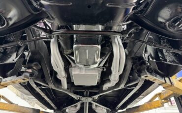 Packard-clipper-custom-street-ro-1947-purple-42