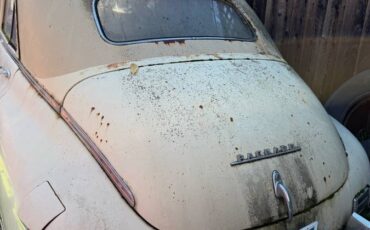 Packard-deluxe-1948-yellow-5