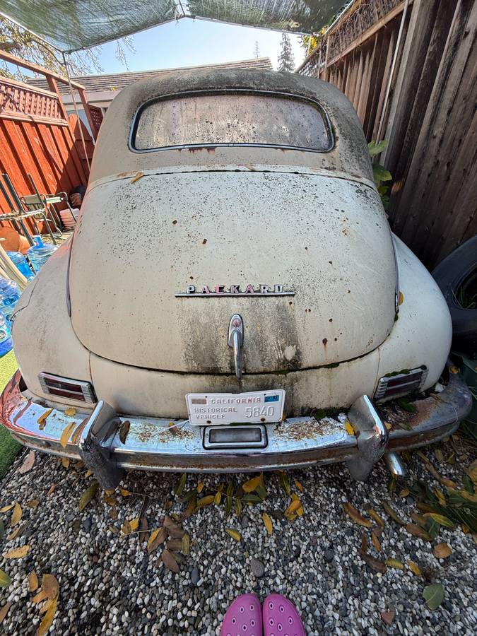 Packard-deluxe-1948-yellow-6
