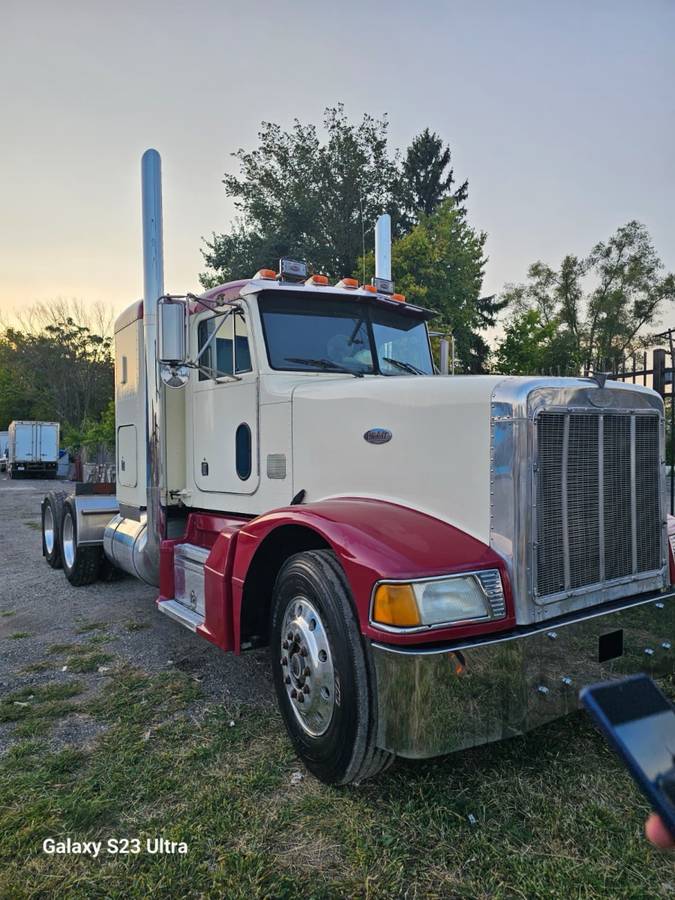 Peterbilt-377-diesel-1994-custom-1