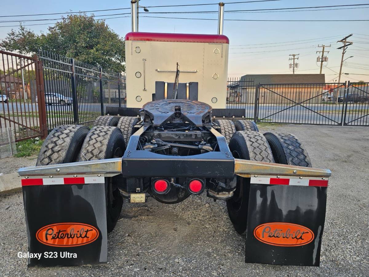 Peterbilt-377-diesel-1994-custom-4