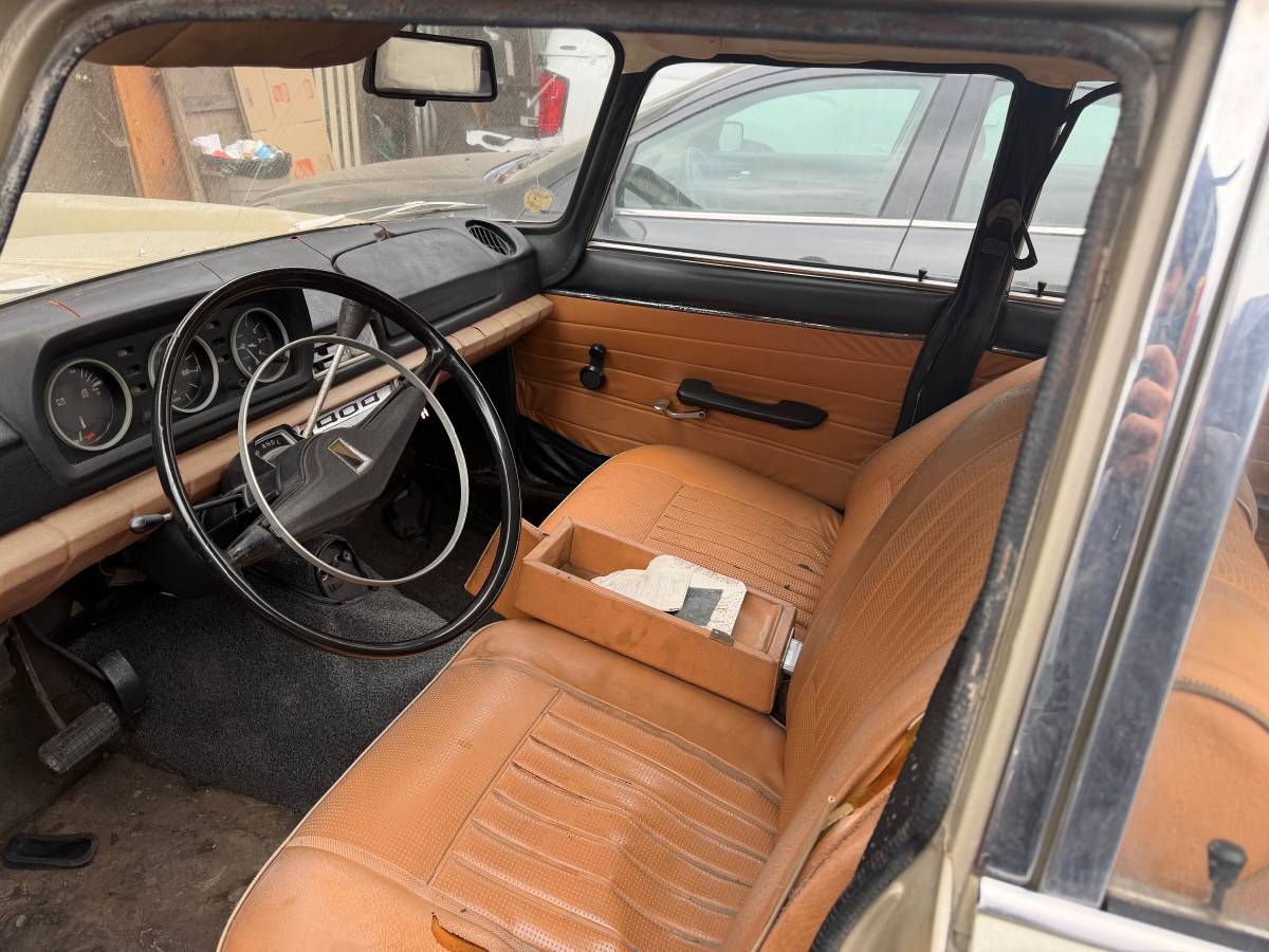 Peugeot-1969-green-4