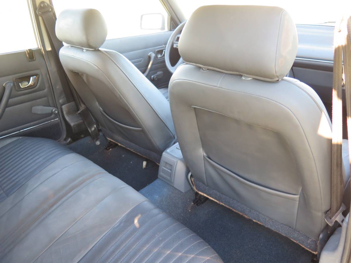 Peugeot-505-1984-blue-13