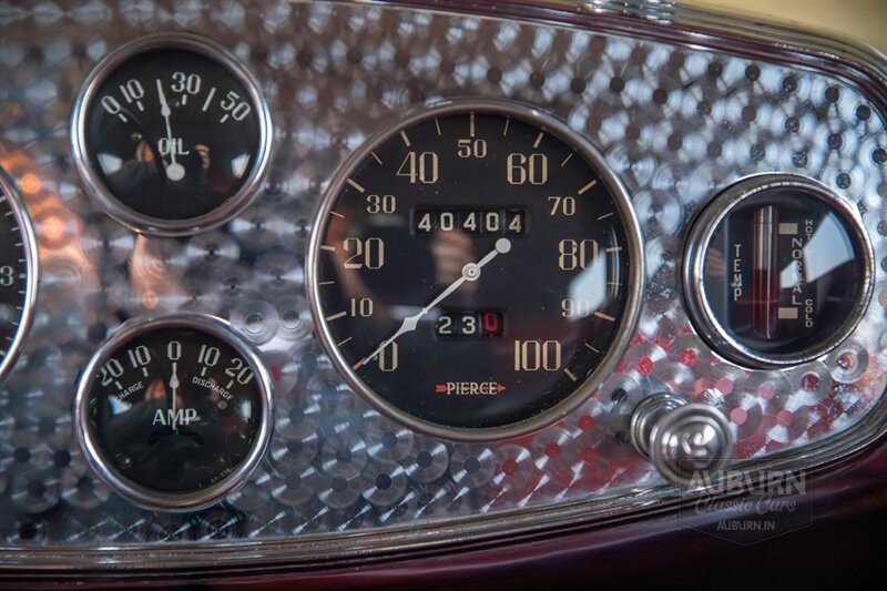 Pierce-Arrow-1932-11