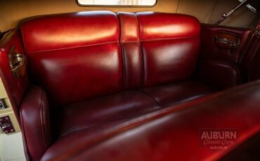 Pierce-Arrow-1932-16