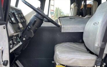 Pierce-saber-diesel-1994-red-12