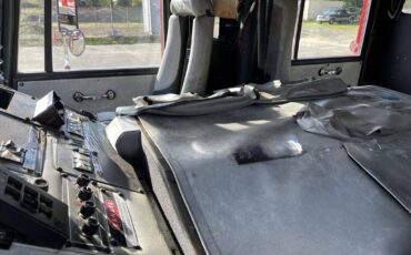 Pierce-saber-diesel-1994-red-14