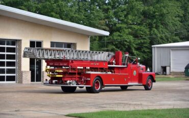 Pirsch-Aerial-Ladder-1960-Other-15
