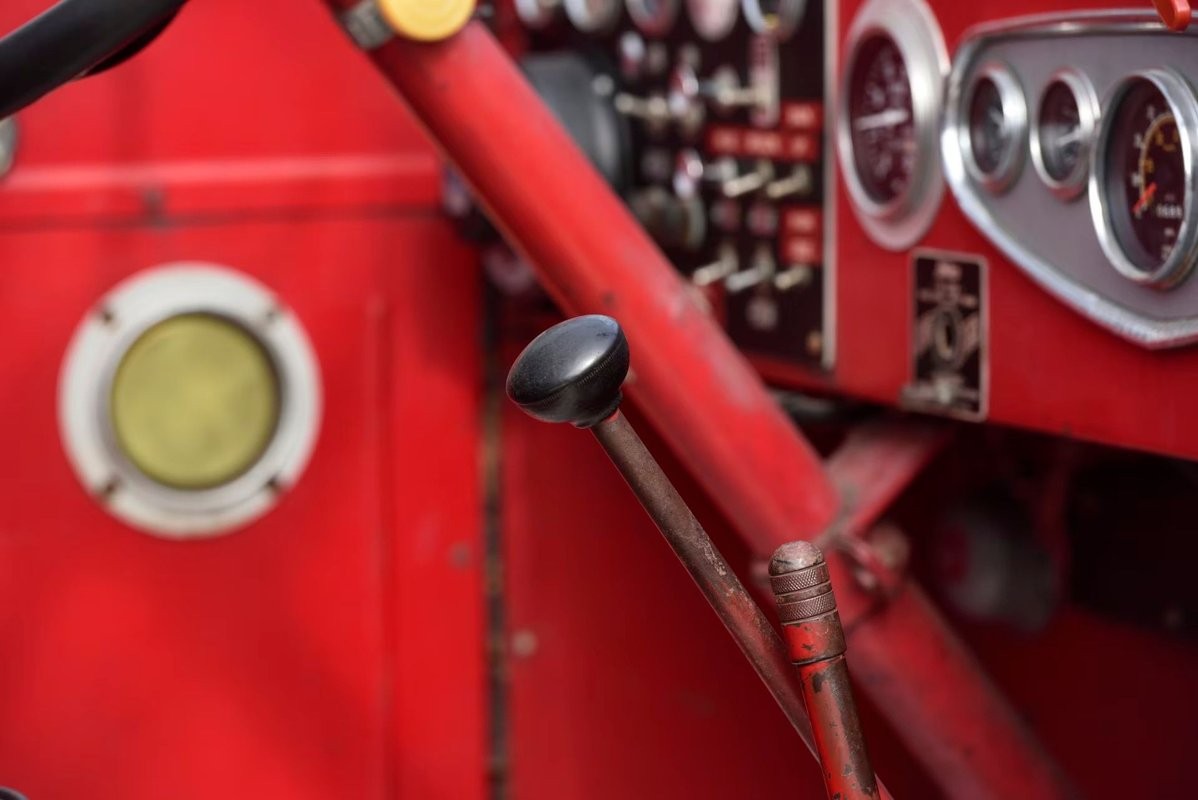 Pirsch-Aerial-Ladder-1960-Other-31