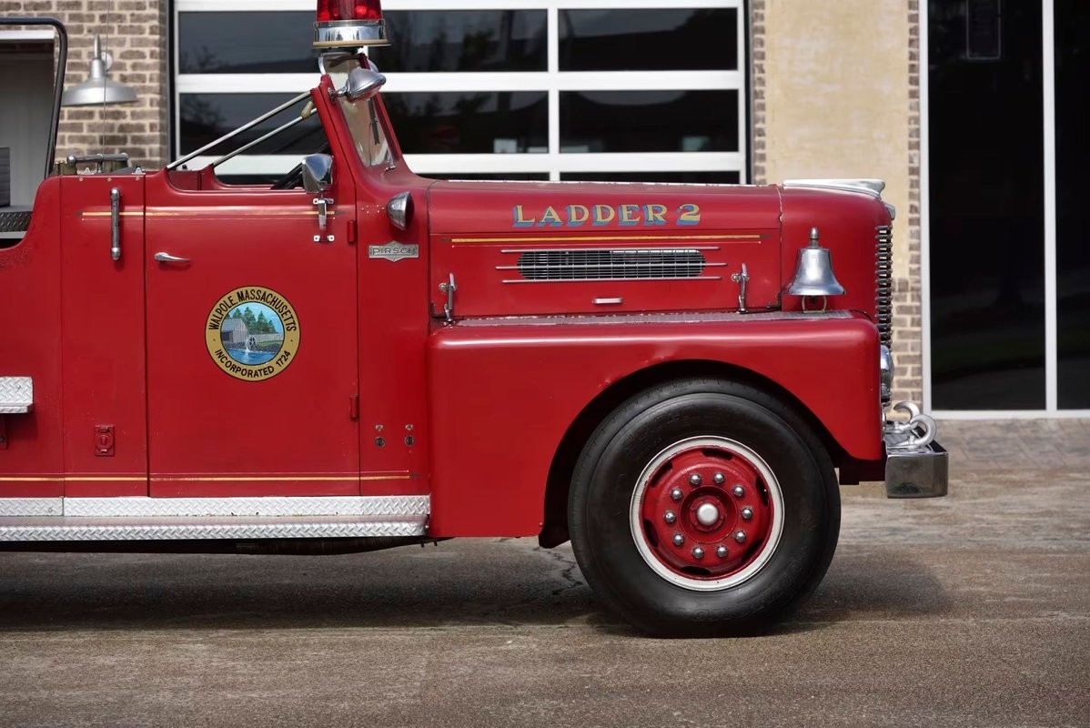 Pirsch-Aerial-Ladder-1960-Other-8