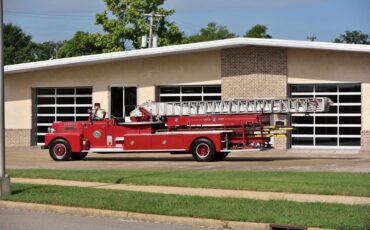 Pirsch-Aerial-Ladder-1960-Other-9