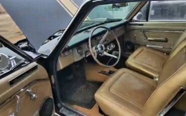 Plymouth-Barracuda-1965-Coupe-11