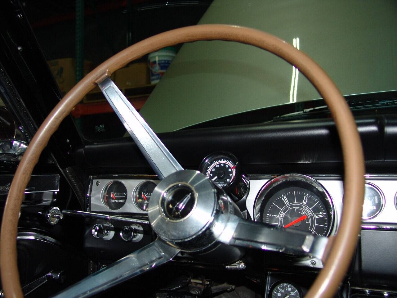 Plymouth-Barracuda-1966-Coupe-33