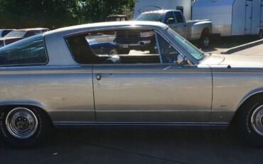 Plymouth-Barracuda-1966-Coupe-8