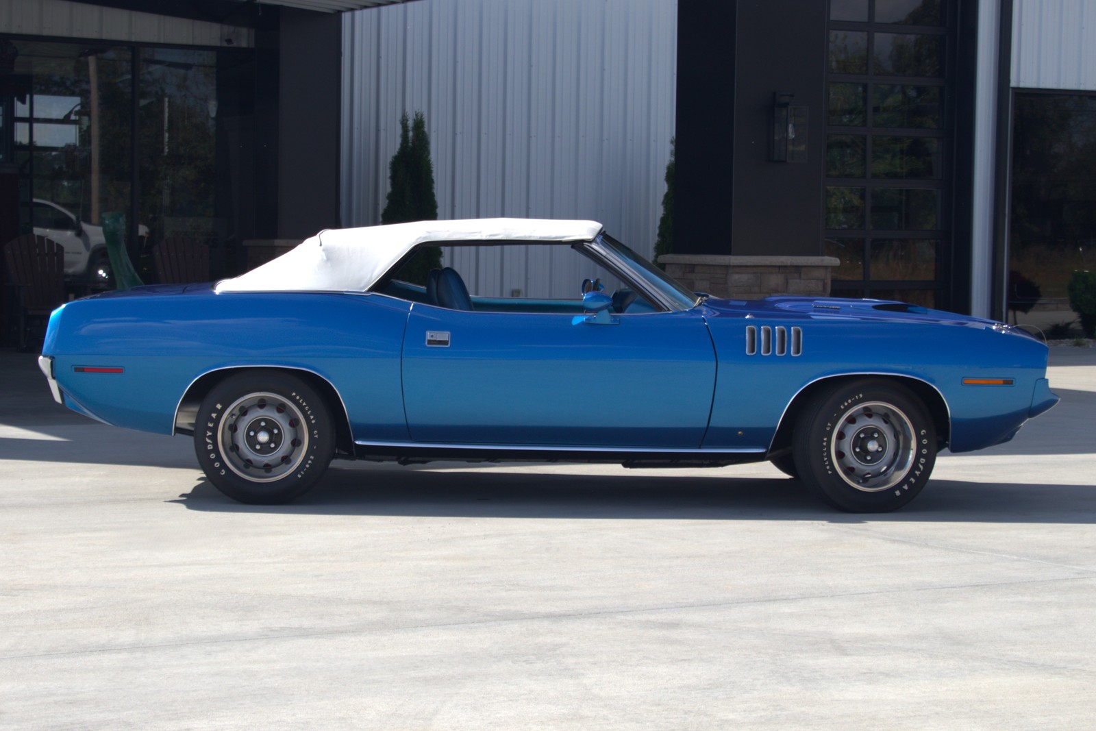 Plymouth-Barracuda-1971-Convertible-9