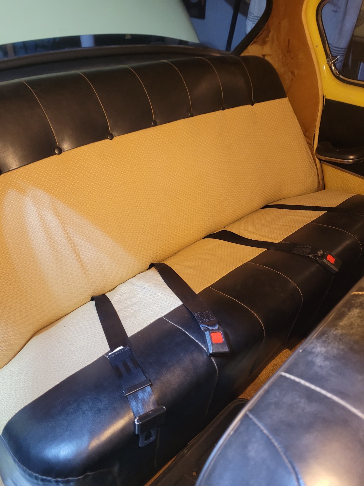 Plymouth-Belvedere-1954-Sedan-16