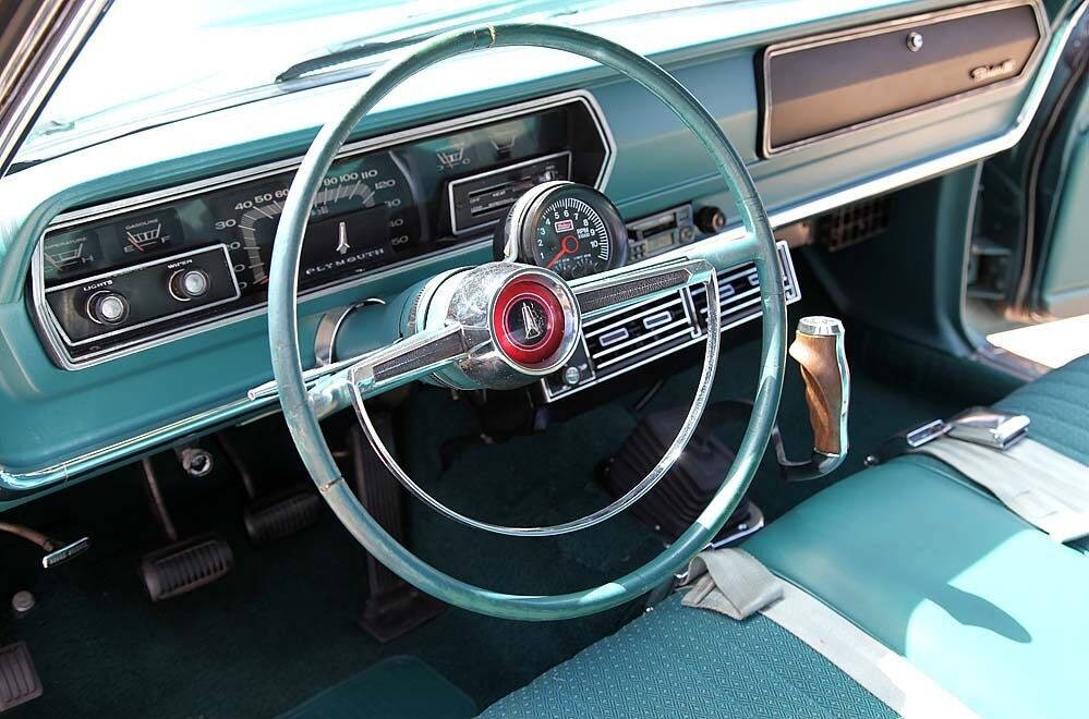 Plymouth-Belvedere-1966-Coupe-3