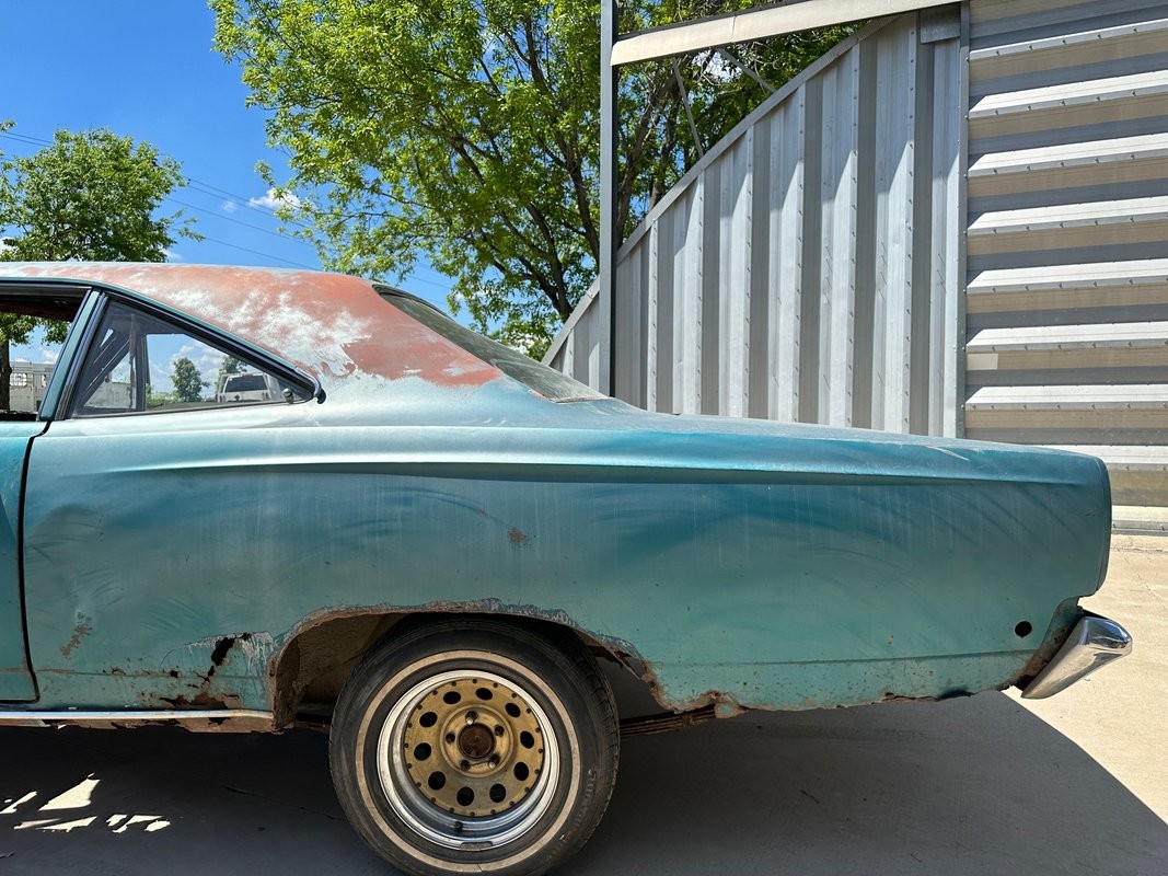 Plymouth-Belvedere-1968-27