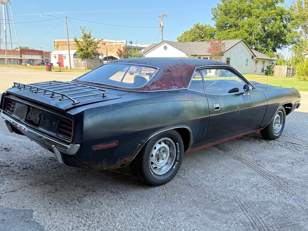 Plymouth-Cuda-1970-1