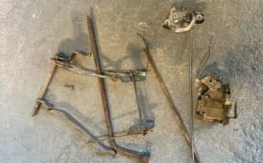 Plymouth-Cuda-1970-21