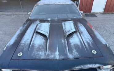 Plymouth-Cuda-1970-22