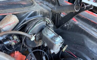 Plymouth-Cuda-1970-27