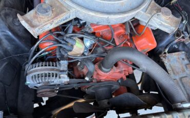 Plymouth-Cuda-1970-29