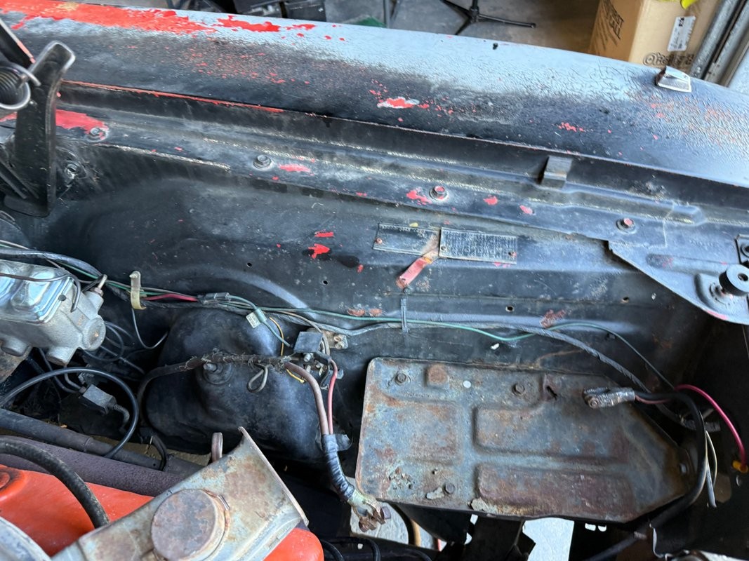 Plymouth-Cuda-1970-32