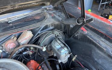 Plymouth-Cuda-1970-33