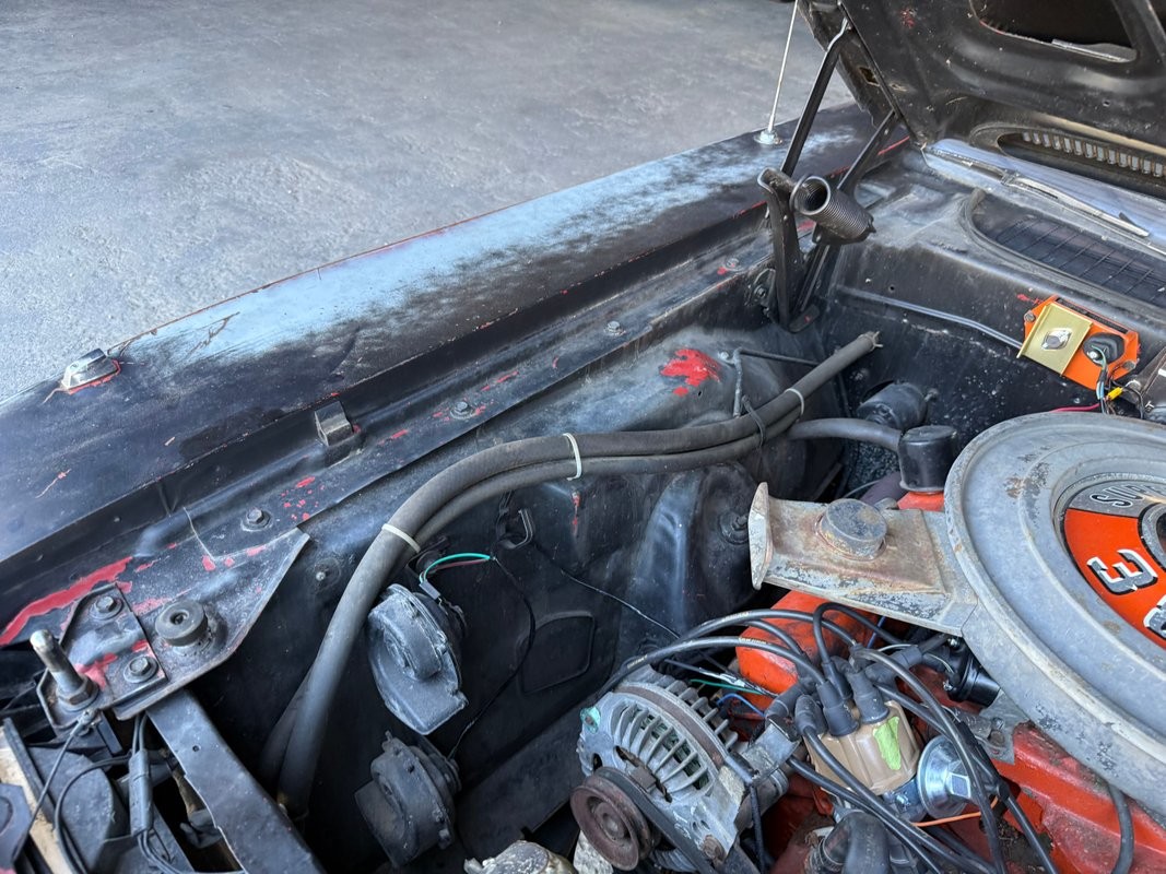 Plymouth-Cuda-1970-35