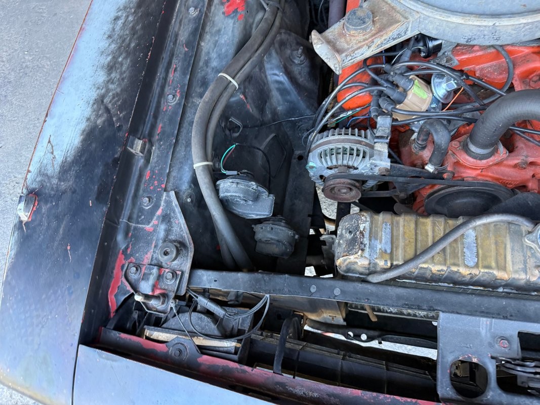 Plymouth-Cuda-1970-36