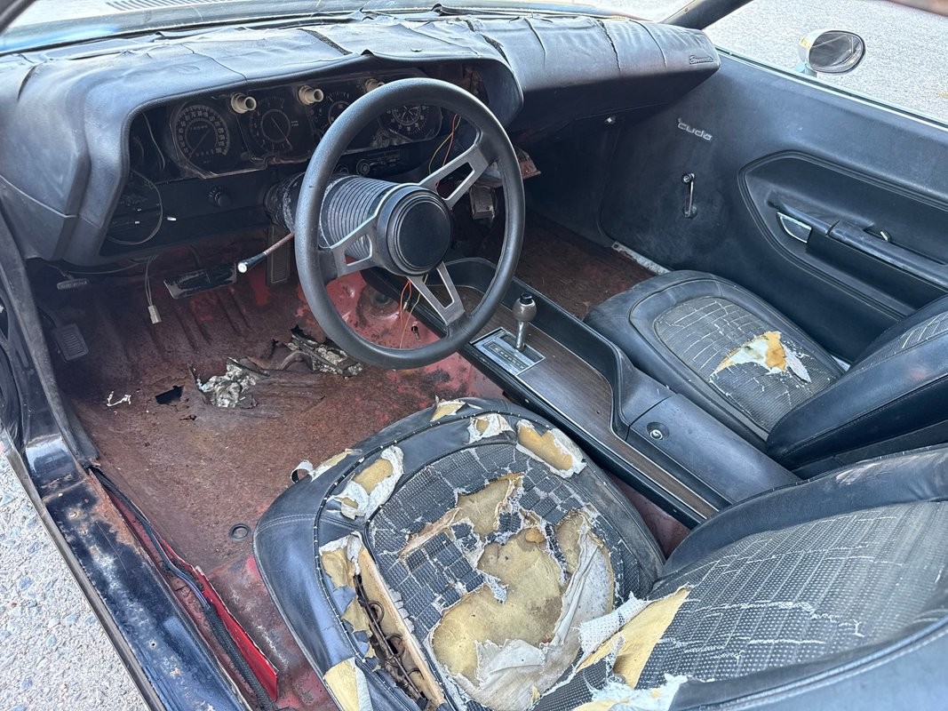 Plymouth-Cuda-1970-6