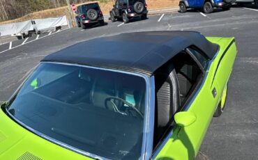 Plymouth-Cuda-Convertible-528-CI-Hemi-Resto-mod-5-speed-tremec-1970-23