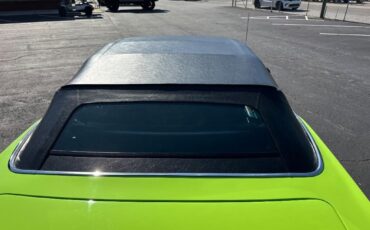 Plymouth-Cuda-Convertible-528-CI-Hemi-Resto-mod-5-speed-tremec-1970-29