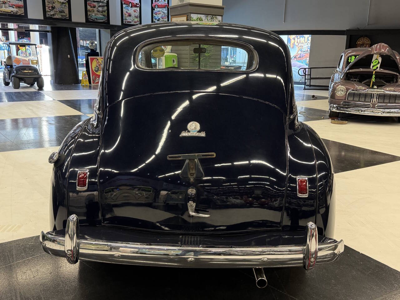 Plymouth-Deluxe-1940-Convertible-4