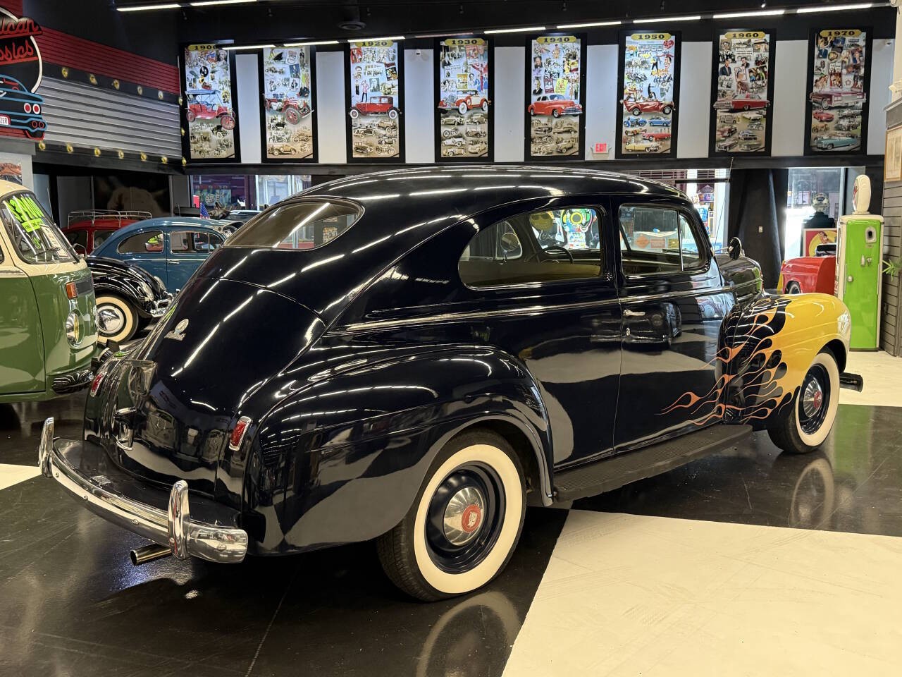 Plymouth-Deluxe-1940-Convertible-5
